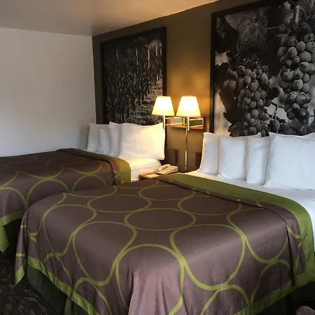 Super 8 By Wyndham Fort Bragg Motel Esterno foto