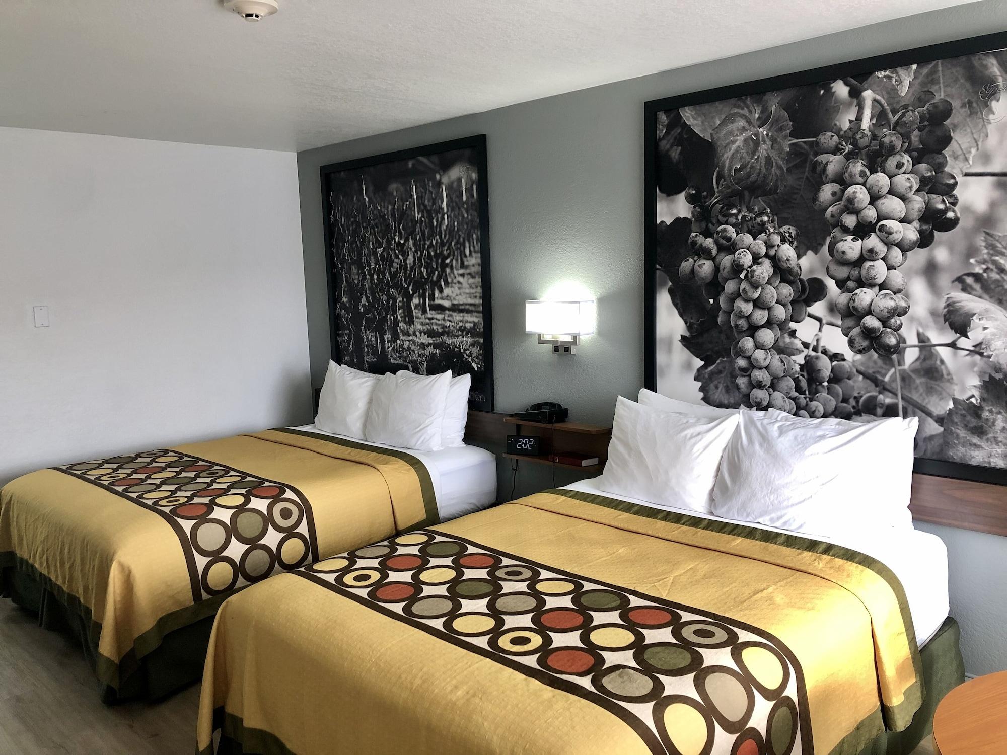Super 8 By Wyndham 2*