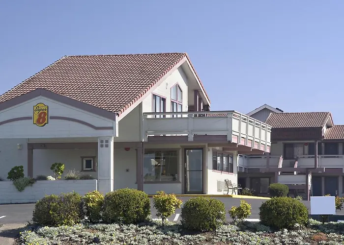Super 8 By Wyndham Fort Bragg